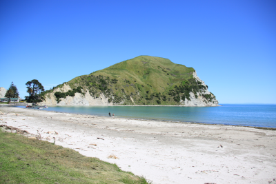 MaHIA BEACH