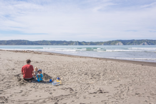 ENJOY OUR FAMILY-FRIENDLY SANDY BEACHES